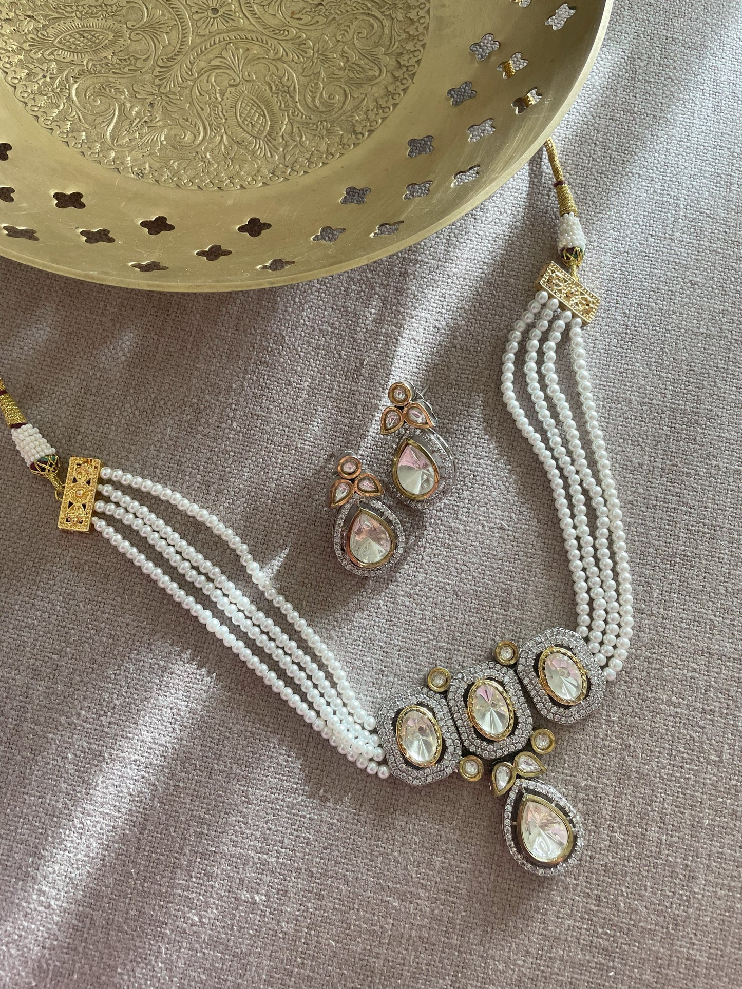 Anubhuti Polki & Pearl Choker Necklace Set