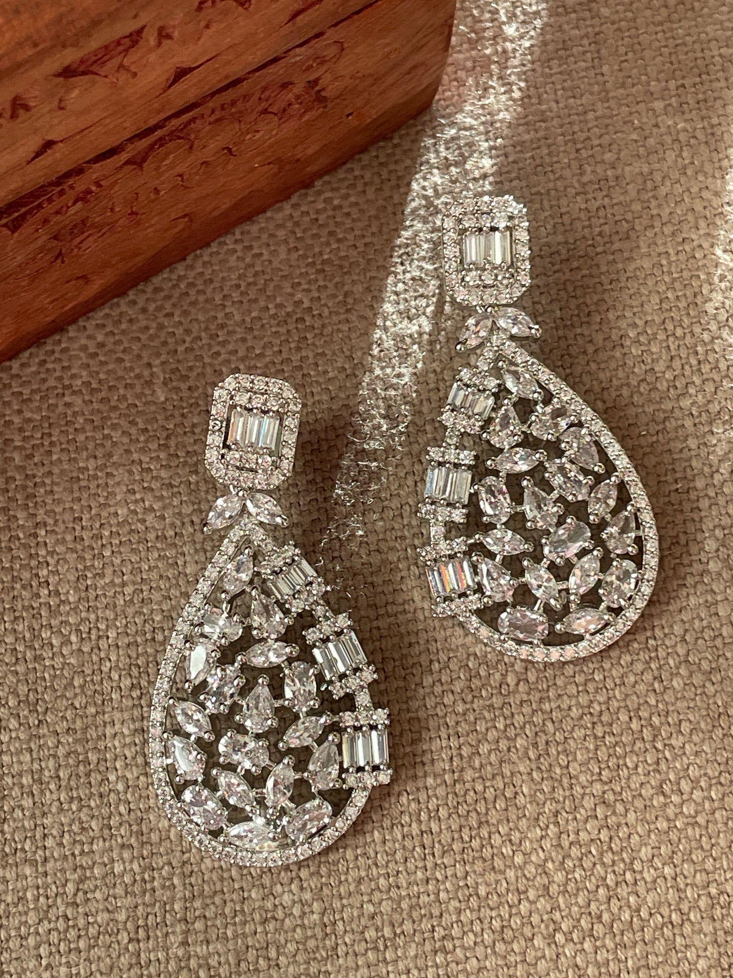 Roohi Zircon Earrings