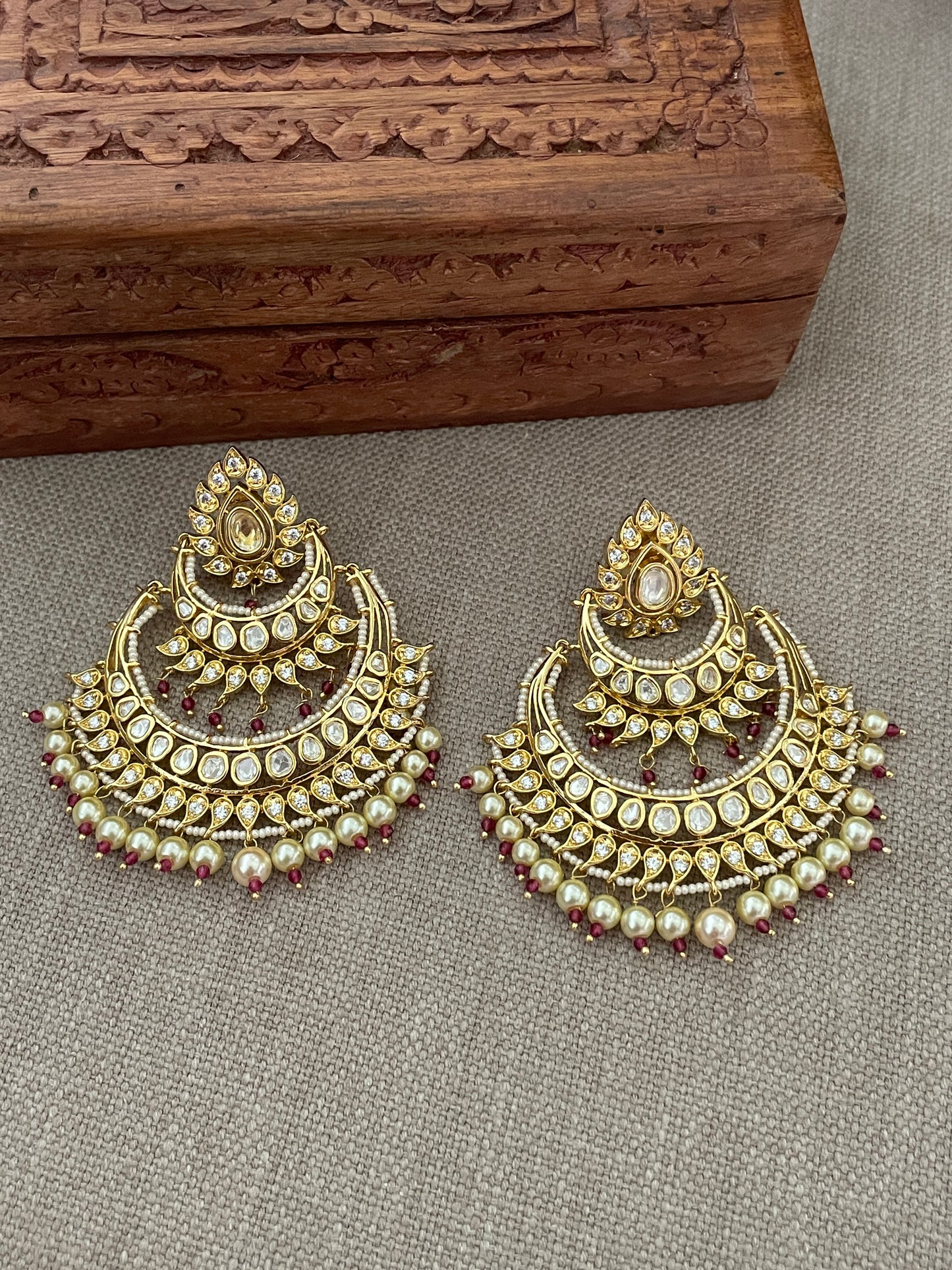 Esha Polki Chaandbaali Earrings