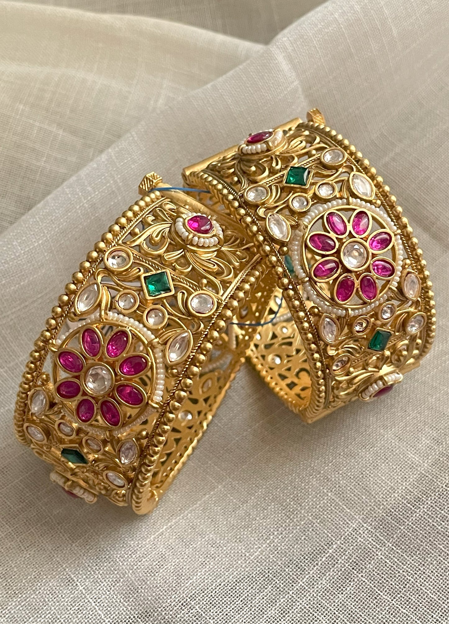 Khyati Antique Bangle- Single Size 2.6