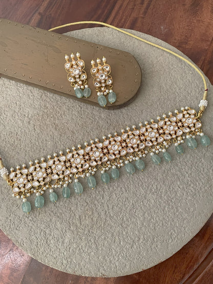 Gayatri Polki Emerald Choker Necklace Set