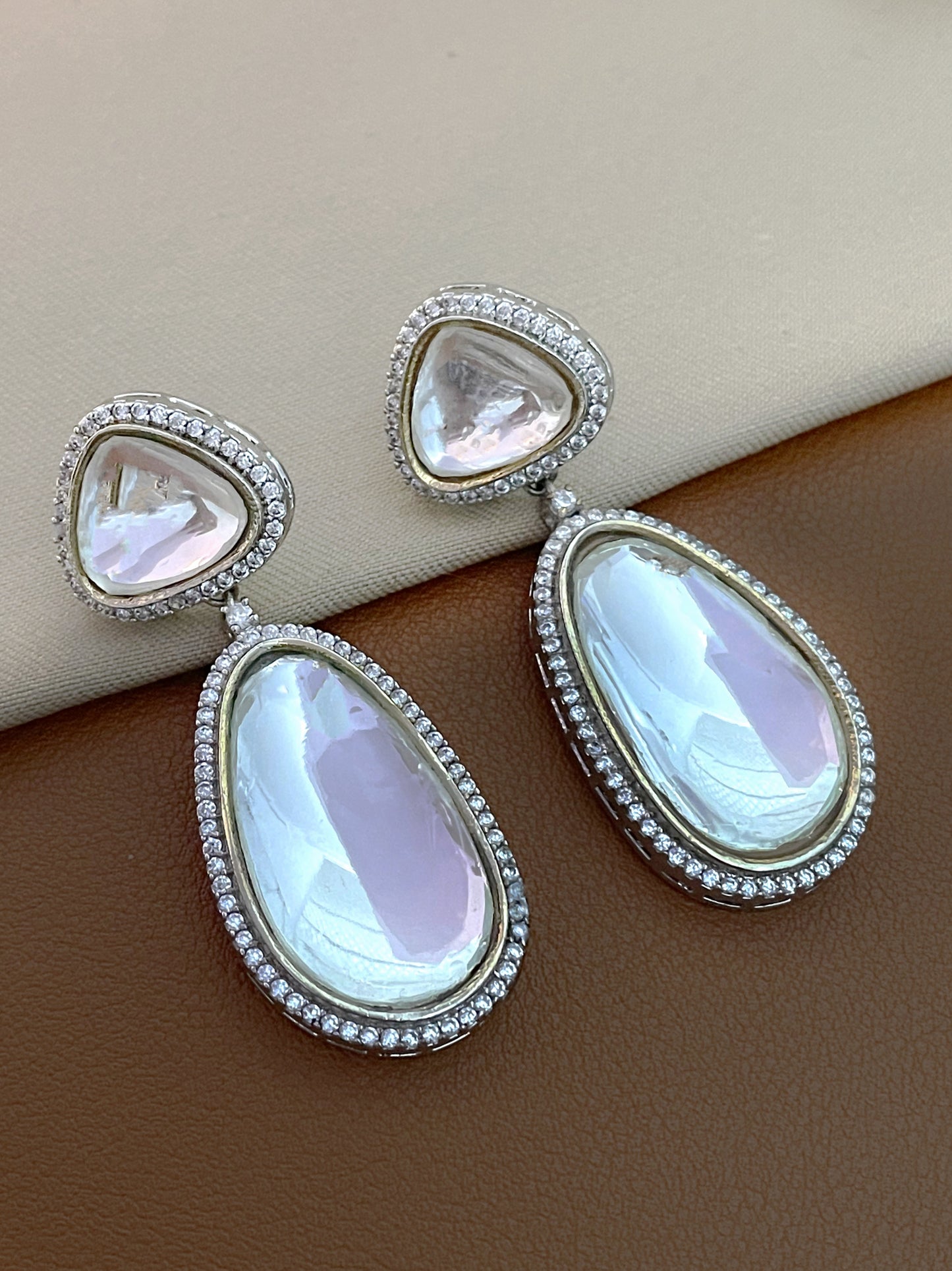 Dale Kundan Earrings