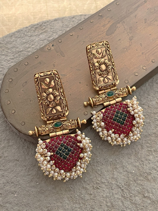Rafia Antique Earrings