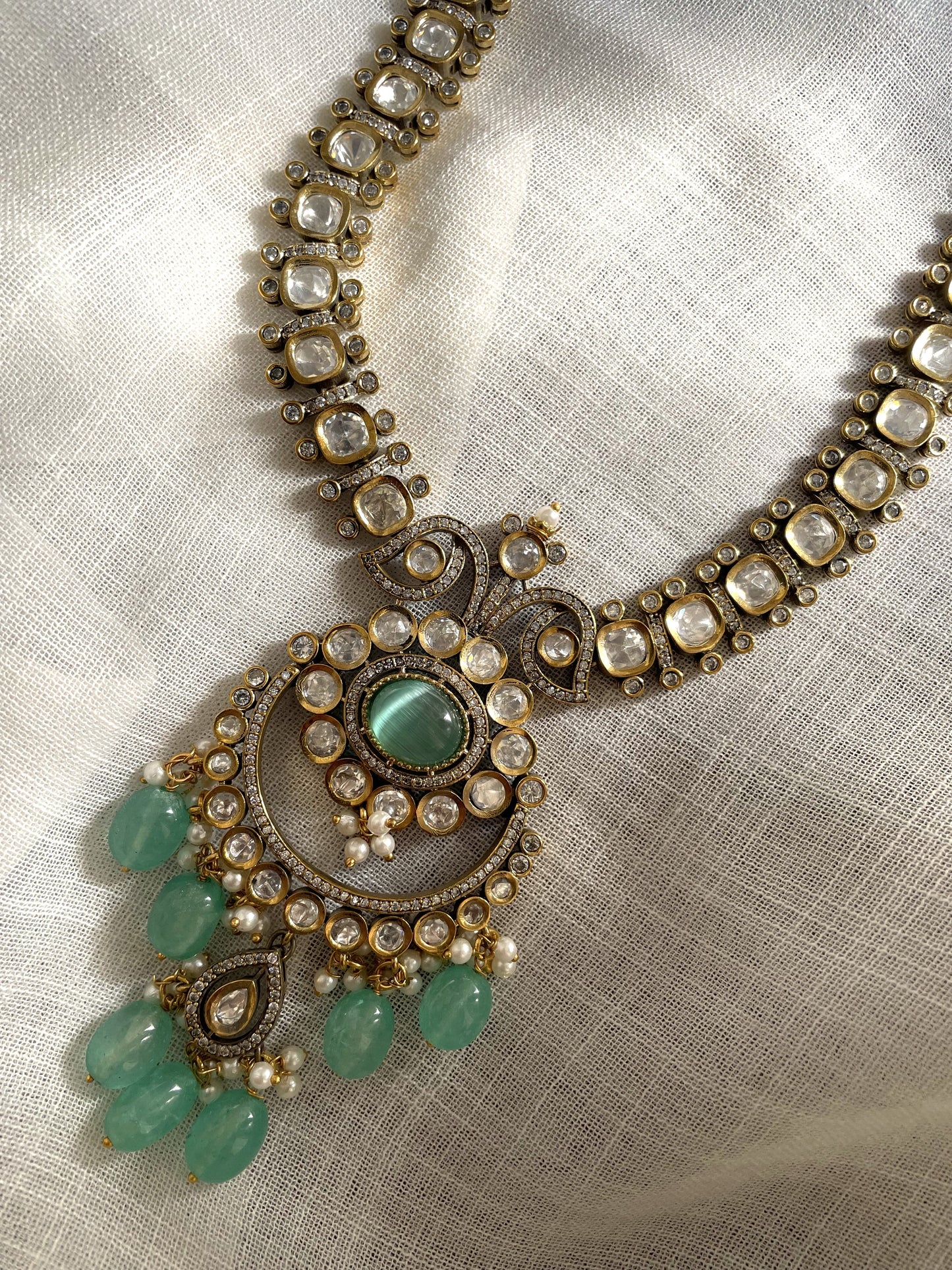 Kosher Polki Emerald Necklace Set