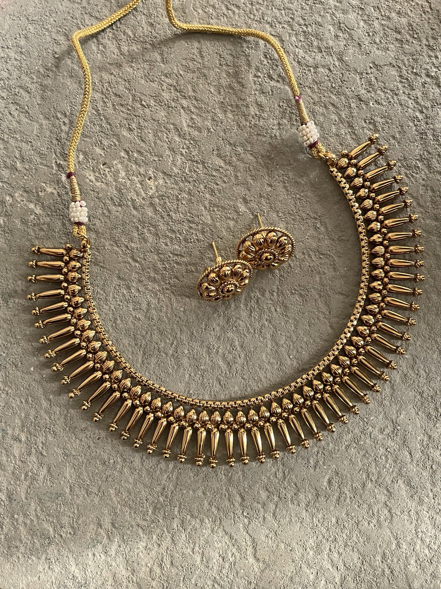 Antique Maati Necklace Set